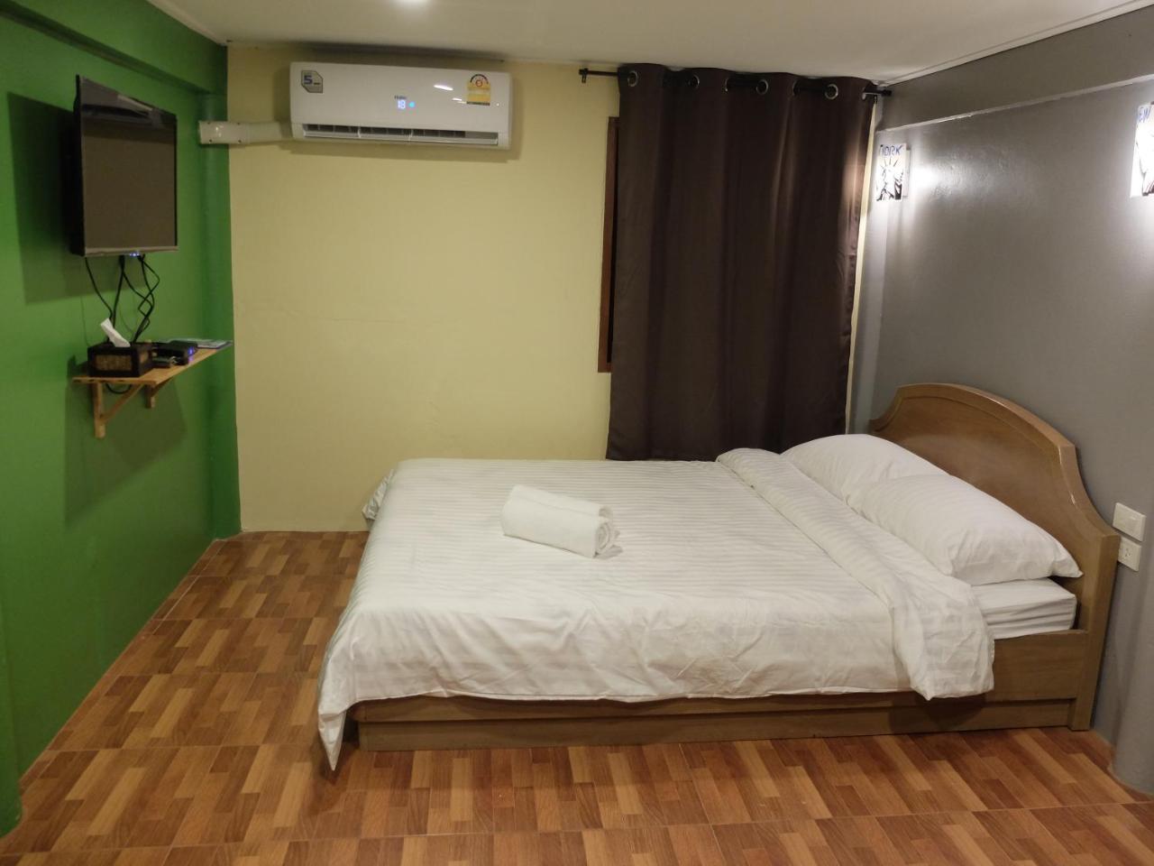 Bed In Beyt Boutique Hotel Nonthaburi Exterior photo